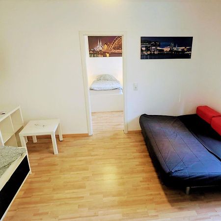Apartment Koeln Weidenpesch Esterno foto